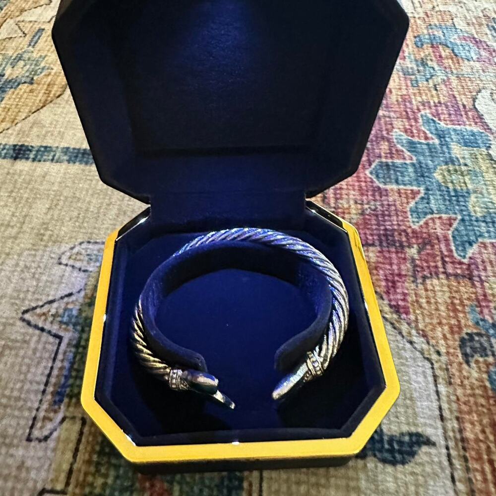 Sterling silver cable bracelet